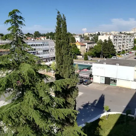 Apartman Tonika Pula Exterior photo