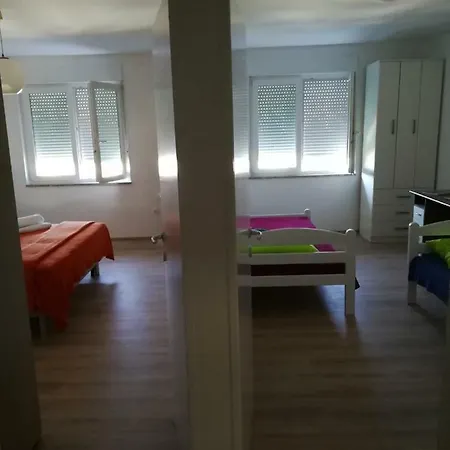 Apartman Tonika Pula Exterior photo