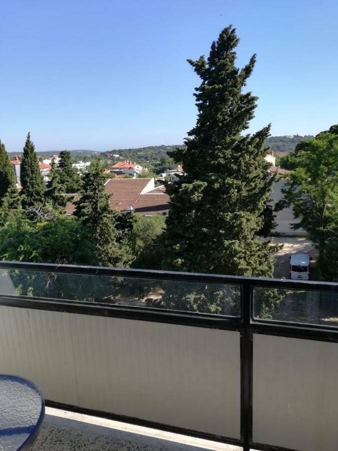 Tonika Apartment *